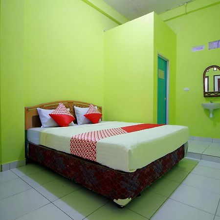 Oyo 2585 Sherren Guest House Lubuklinggau Dış mekan fotoğraf