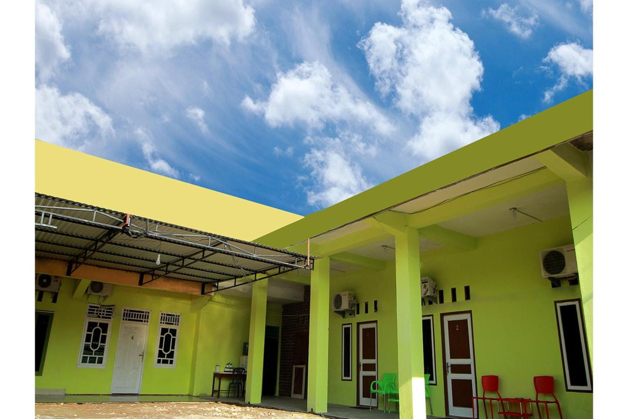 Oyo 2585 Sherren Guest House Lubuklinggau Dış mekan fotoğraf